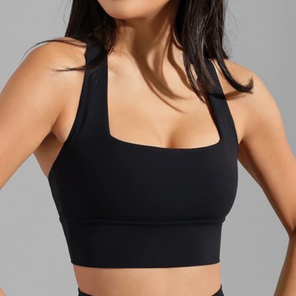 Medium Buffbunny Revolution Sports bra